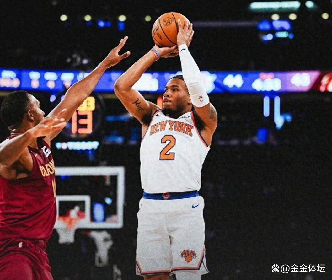 菲尼克斯太阳训练开放日，集结日手感冰凉引欢呼，全明星赛在即，球队文化再被提及的简单介绍-九游娱乐网站